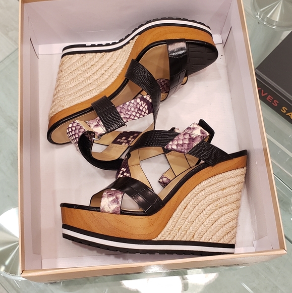 EUC - Michael Kors mixed media, snakeskin and croc leather wedge platform sandal - Picture 10 of 11